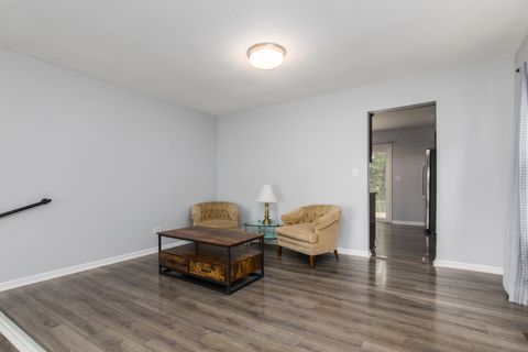 Tiny photo for 133 W King George Court, Palatine, IL 60067 (MLS # 12575597)