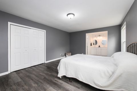 Tiny photo for 133 W King George Court, Palatine, IL 60067 (MLS # 12575597)