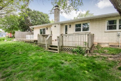 Tiny photo for 133 W King George Court, Palatine, IL 60067 (MLS # 12575597)