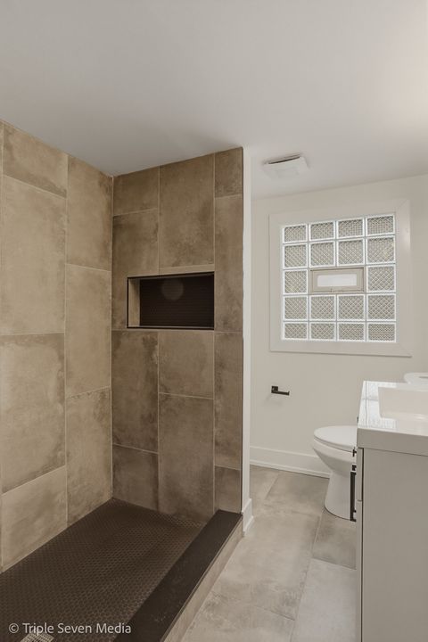 Tiny photo for 5831 W 81st Place, Burbank, IL 60459 (MLS # 12590274)