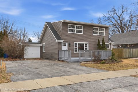 Tiny photo for 5831 W 81st Place, Burbank, IL 60459 (MLS # 12590274)