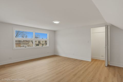 Tiny photo for 5831 W 81st Place, Burbank, IL 60459 (MLS # 12590274)