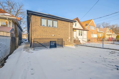 Tiny photo for 7619 S Vernon Avenue, Chicago, IL 60619 (MLS # 12556849)