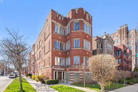Photo of 6756 S OGLESBY Avenue #1, Chicago, IL 60649 (MLS # 12339072)