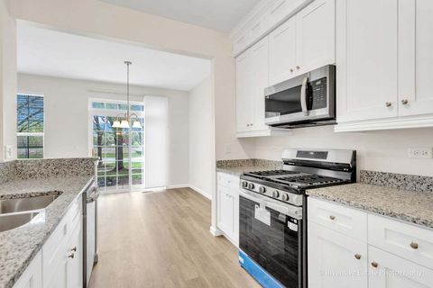 Tiny photo for Romeoville, IL 60446 (MLS # 12567318)