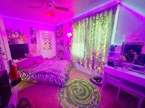 Tiny photo for 527 19th Avenue, Moline, IL 61265 (MLS # 12578564)