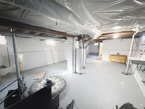 Tiny photo for 527 19th Avenue, Moline, IL 61265 (MLS # 12578564)