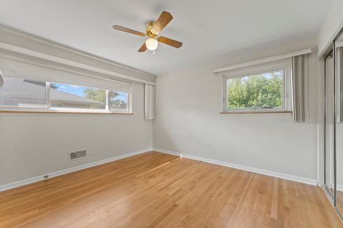 Tiny photo for 8616 N Oleander Avenue, Niles, IL 60714 (MLS # 12480682)