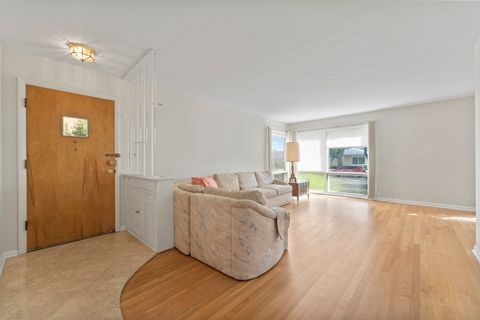 Tiny photo for 8616 N Oleander Avenue, Niles, IL 60714 (MLS # 12480682)