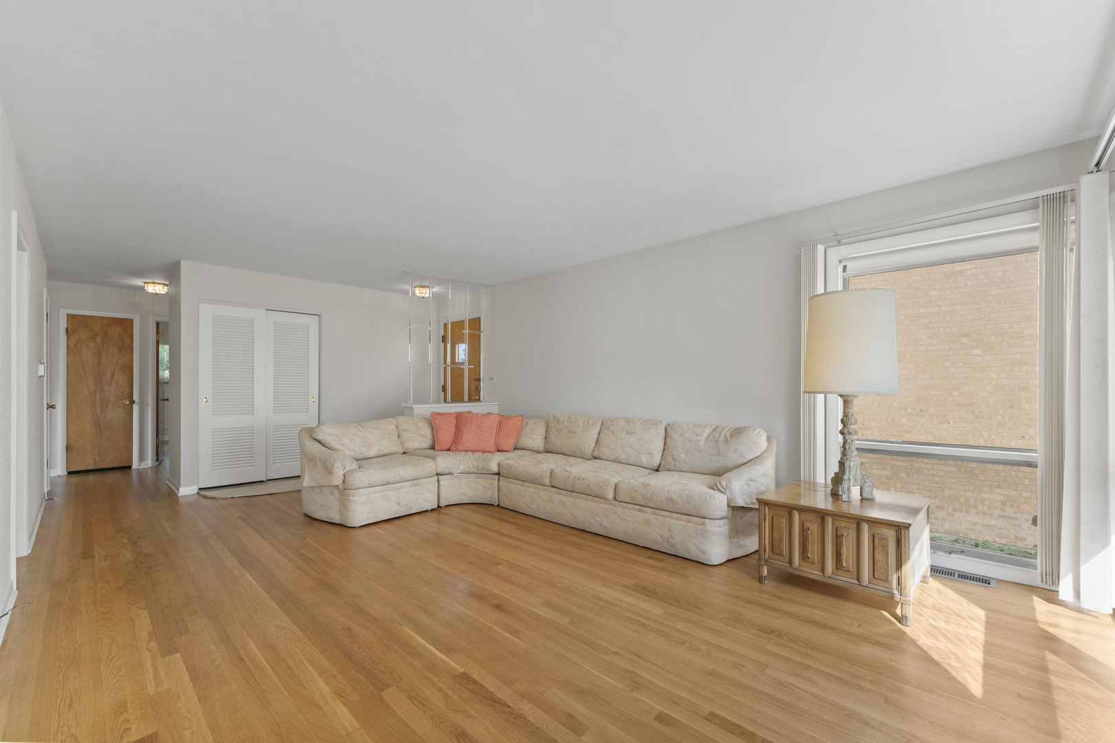 8616 N Oleander Avenue