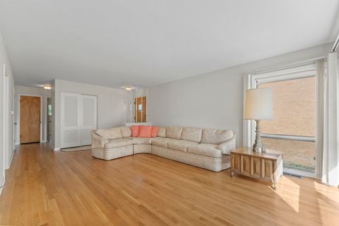 Tiny photo for 8616 N Oleander Avenue, Niles, IL 60714 (MLS # 12480682)