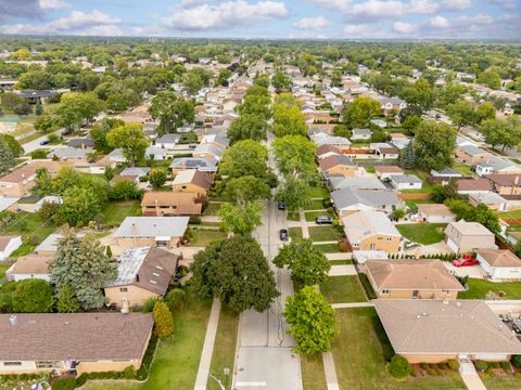 Tiny photo for 8616 N Oleander Avenue, Niles, IL 60714 (MLS # 12480682)