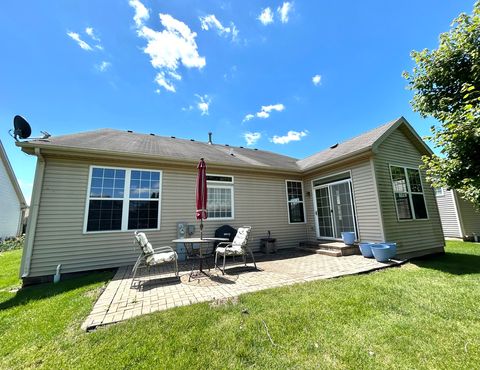 Tiny photo for 21214 Lily Lake Lane, Crest Hill, IL 60403 (MLS # 12680273)