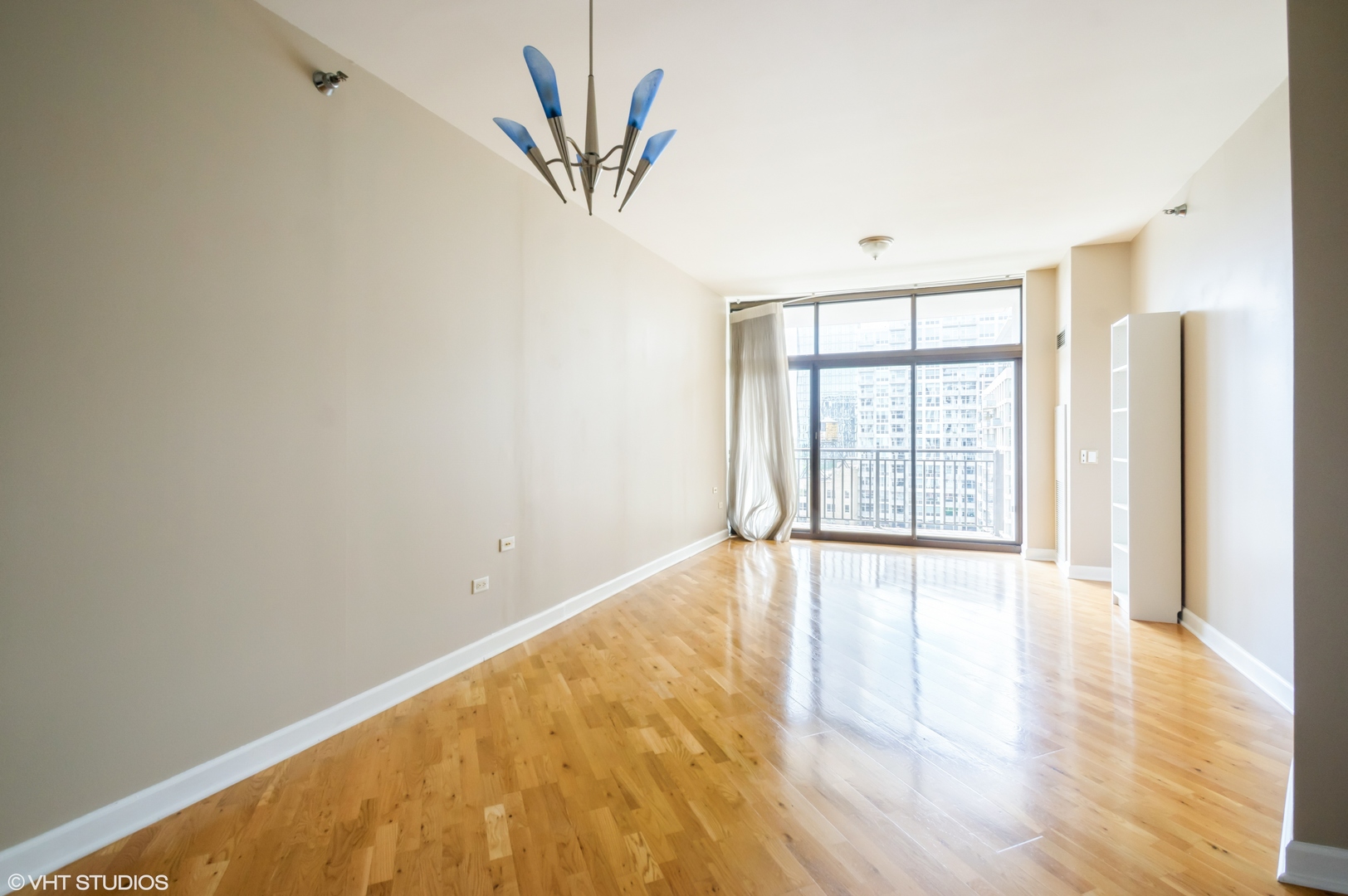 1322 S PRAIRIE Avenue 1209