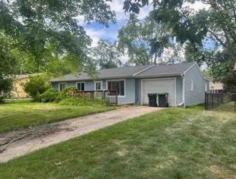 Tiny photo for 2002 E Country Squire Drive, Urbana, IL 61802 (MLS # 12526338)