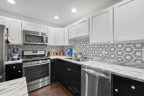 Tiny photo for 908 E Oregon Street, Urbana, IL 61801 (MLS # 12727127)