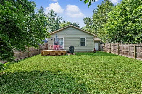 Tiny photo for 908 E Oregon Street, Urbana, IL 61801 (MLS # 12727127)