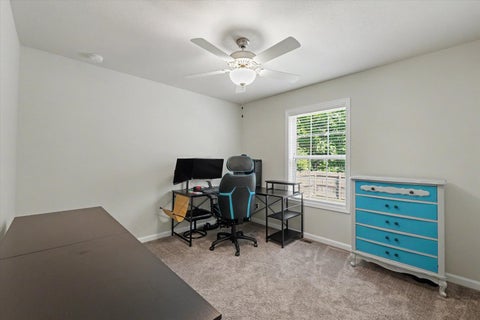 Tiny photo for 908 E Oregon Street, Urbana, IL 61801 (MLS # 12727127)
