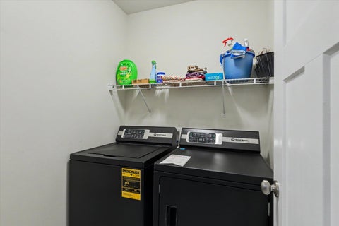 Tiny photo for 908 E Oregon Street, Urbana, IL 61801 (MLS # 12727127)