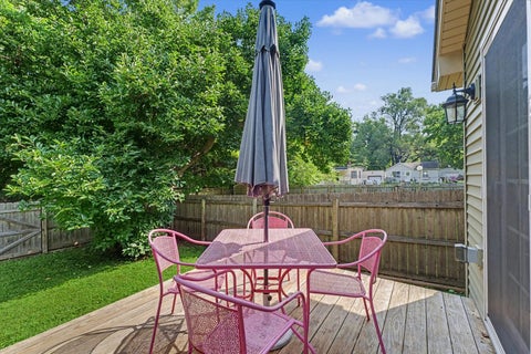 Tiny photo for 908 E Oregon Street, Urbana, IL 61801 (MLS # 12727127)