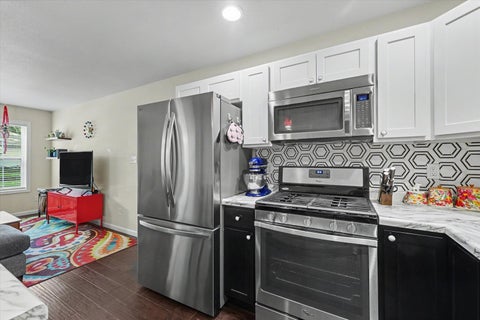 Tiny photo for 908 E Oregon Street, Urbana, IL 61801 (MLS # 12727127)