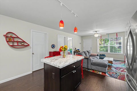 Tiny photo for 908 E Oregon Street, Urbana, IL 61801 (MLS # 12727127)