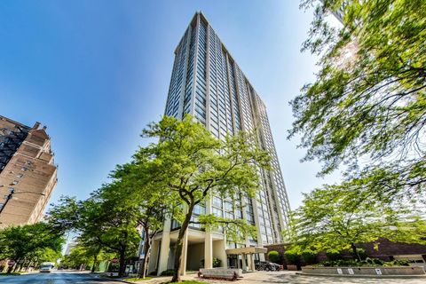 Photo of 5455 N Sheridan Road #1015, Chicago, IL 60640 (MLS # 12481107)