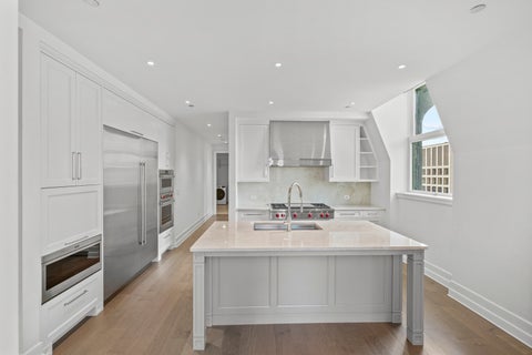 Tiny photo for 435 N Michigan Avenue #2004, Chicago, IL 60611 (MLS # 12725595)