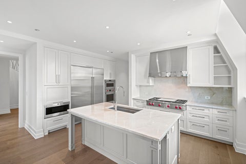 Tiny photo for 435 N Michigan Avenue #2004, Chicago, IL 60611 (MLS # 12725595)