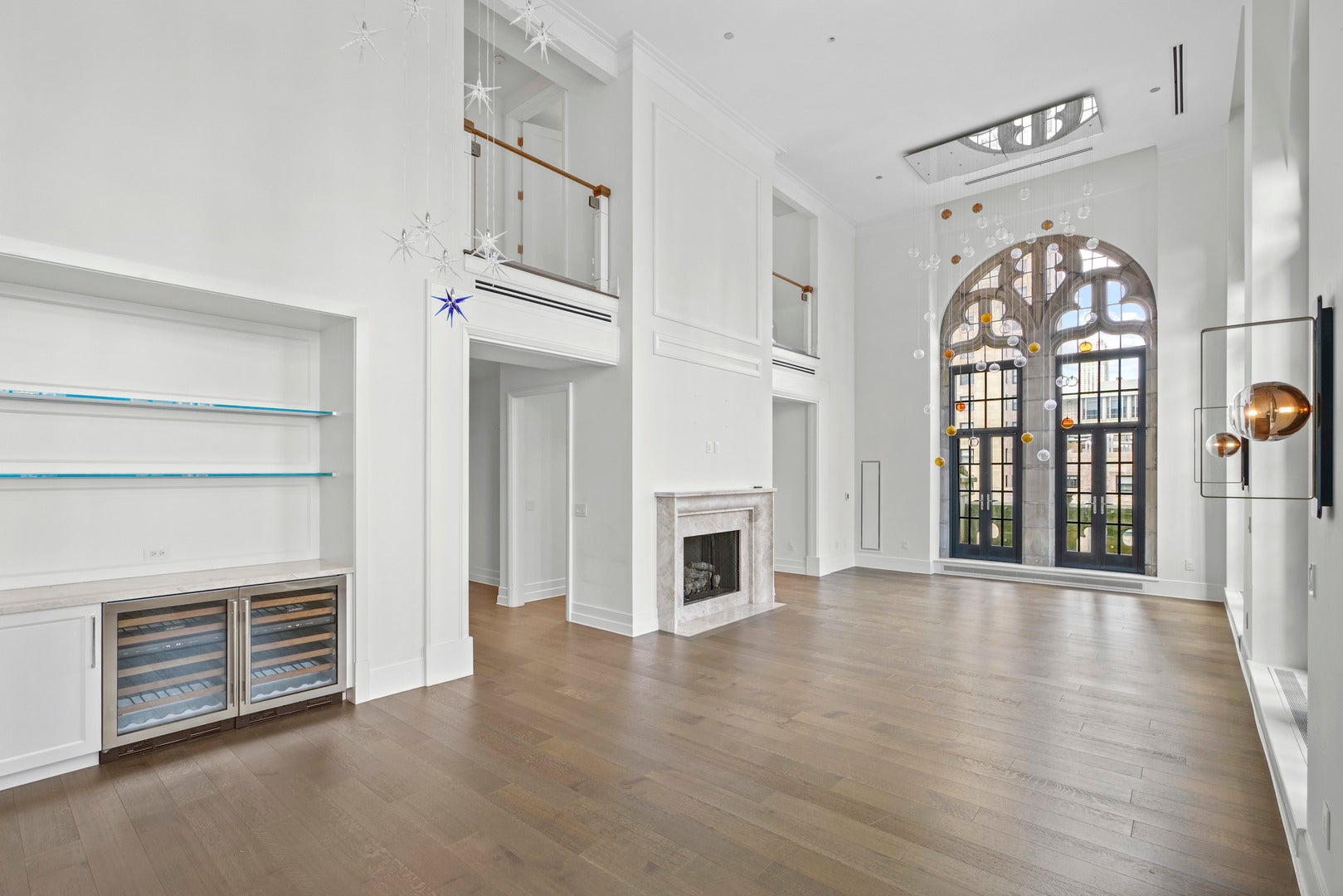 435 N Michigan Avenue 2004