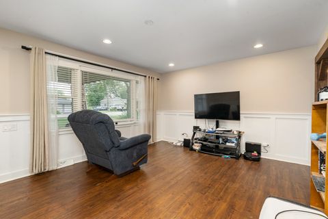 Tiny photo for 16000 Long Avenue, Oak Forest, IL 60452 (MLS # 12508902)