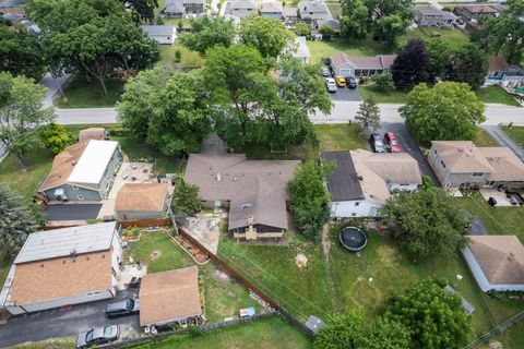 Tiny photo for 16000 Long Avenue, Oak Forest, IL 60452 (MLS # 12508902)