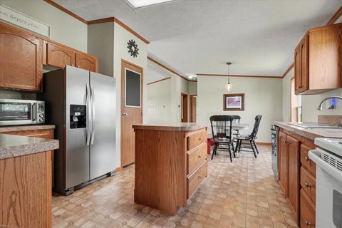 Tiny photo for 1936 County Road 1850 N, Urbana, IL 61802 (MLS # 12697855)