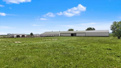 Tiny photo for 1936 County Road 1850 N, Urbana, IL 61802 (MLS # 12697855)