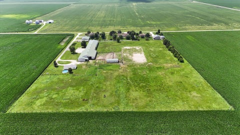 Tiny photo for 1936 County Road 1850 N, Urbana, IL 61802 (MLS # 12697855)