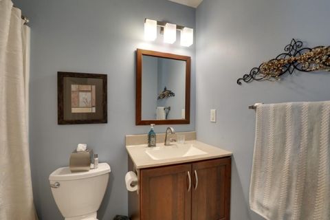Tiny photo for 518 S 43rd Street, Quincy, IL 62305 (MLS # 100539031)