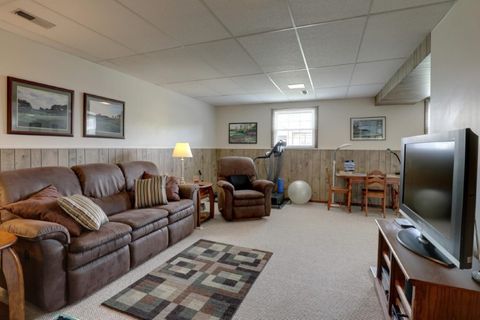 Tiny photo for 518 S 43rd Street, Quincy, IL 62305 (MLS # 100539031)