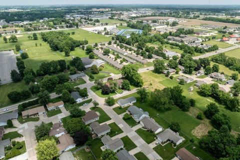 Tiny photo for 518 S 43rd Street, Quincy, IL 62305 (MLS # 100539031)