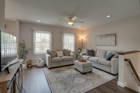 Tiny photo for 518 S 43rd Street, Quincy, IL 62305 (MLS # 100539031)