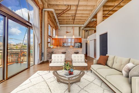 Tiny photo for 2545 S DEARBORN Street #332, Chicago, IL 60616 (MLS # 12478362)