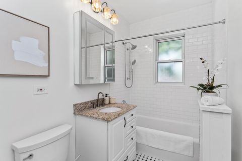 Tiny photo for 819 Brummel Street #3S, Evanston, IL 60202 (MLS # 12477751)