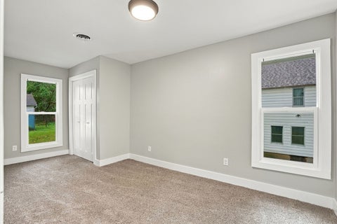 Tiny photo for 1152 E 13th Street, Davenport, IA 52803 (MLS # 12771921)