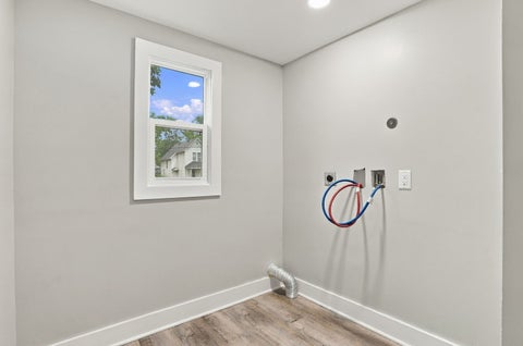 Tiny photo for 1152 E 13th Street, Davenport, IA 52803 (MLS # 12771921)