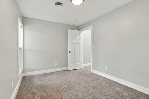Tiny photo for 1152 E 13th Street, Davenport, IA 52803 (MLS # 12771921)