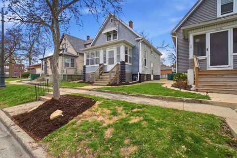 Tiny photo for 17 Seeser Street, Joliet, IL 60436 (MLS # 12605107)