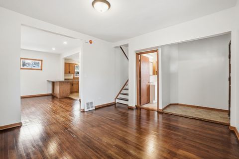 Tiny photo for 17 Seeser Street, Joliet, IL 60436 (MLS # 12605107)