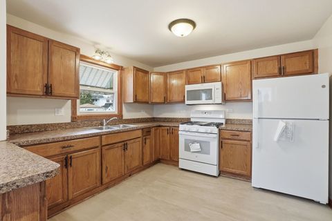 Tiny photo for 17 Seeser Street, Joliet, IL 60436 (MLS # 12605107)