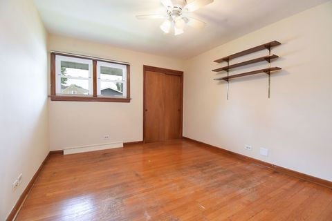 Tiny photo for 9246 S 54th Avenue, Oak Lawn, IL 60453 (MLS # 12642306)