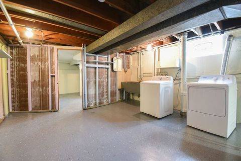 Tiny photo for 9246 S 54th Avenue, Oak Lawn, IL 60453 (MLS # 12642306)