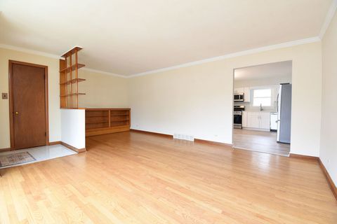 Tiny photo for 9246 S 54th Avenue, Oak Lawn, IL 60453 (MLS # 12642306)